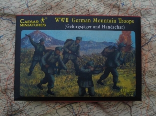 Caesar miniatures 067 WWII German Mountain Troops  and Handschar